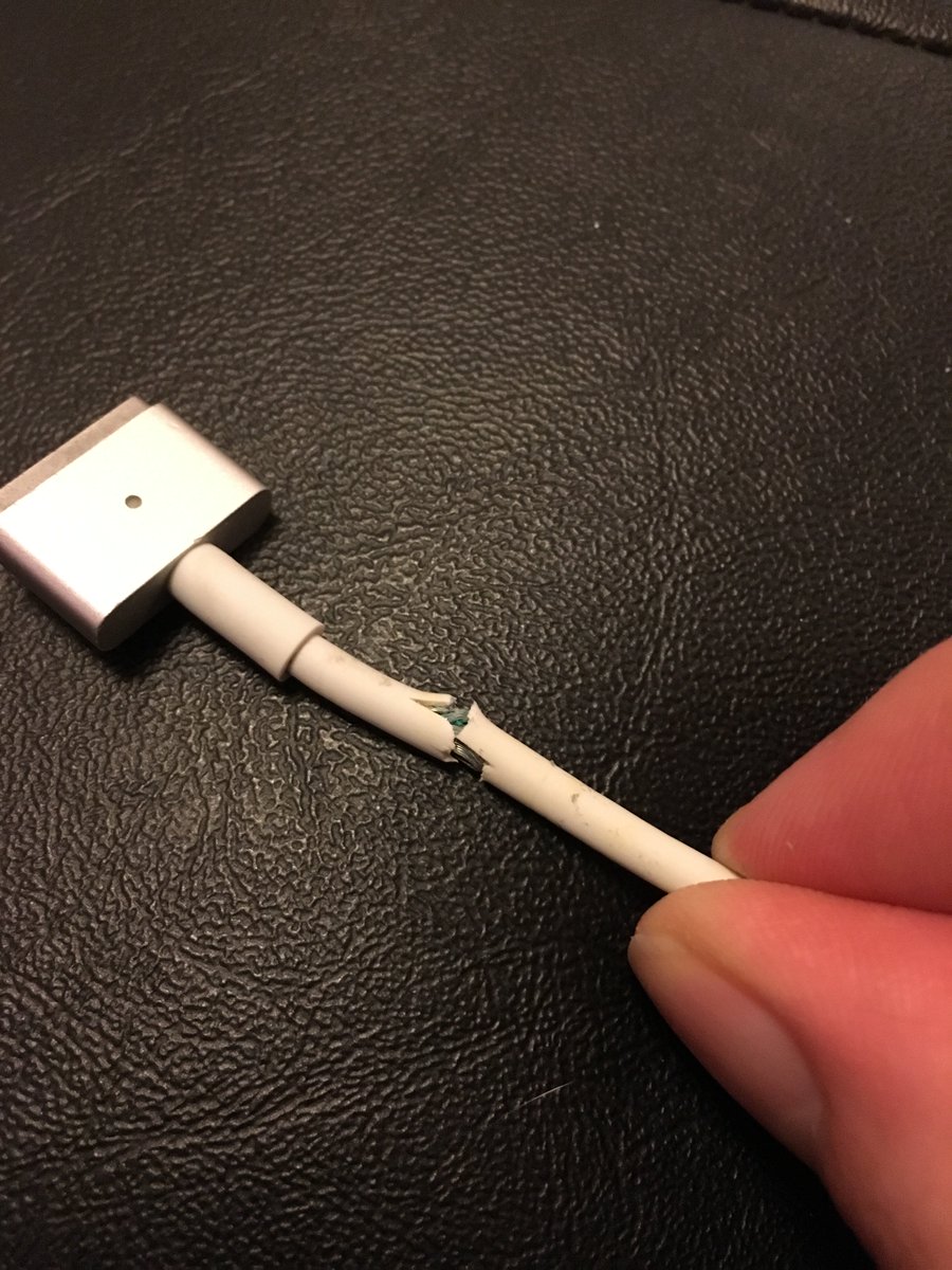 mister_limey's tweet photo. My MacBook power adaptor was fraying, so faced with paying £70 for a new one I thought I’d see what £2 worth of #sugru could do. Really pleased with the result. #fixthatthing https://t.co/pBmdy6gZHR