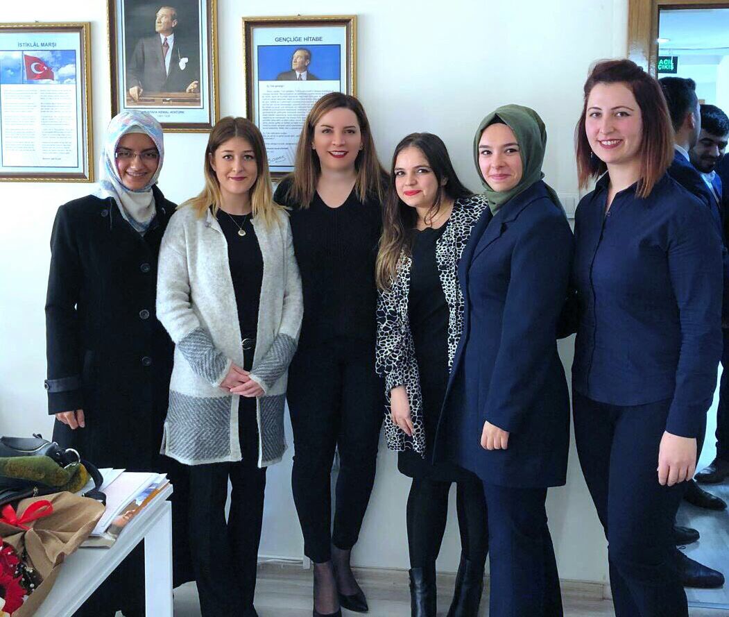 Bugün öğretmenlerimiz ( pictes ) ziyaretimize geldiler.Mücadelemiz sürecek.Gençlerimiz,geleceğimizdir. 
MHP Umuttur,çaredir

#PictesÖğrtKadroya