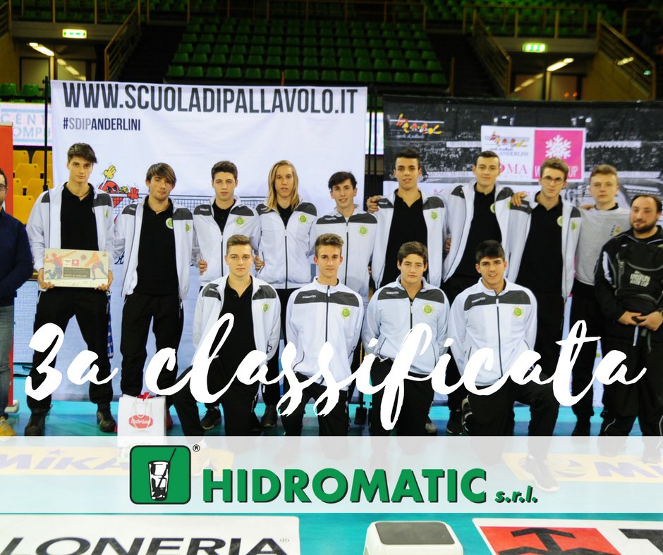 SdPAnderlini's tweet photo. Ecco le prime tre classificate della Categoria Under 18 Maschile! #moma #wintercup #hidromatic https://t.co/vmRAYjVOZr