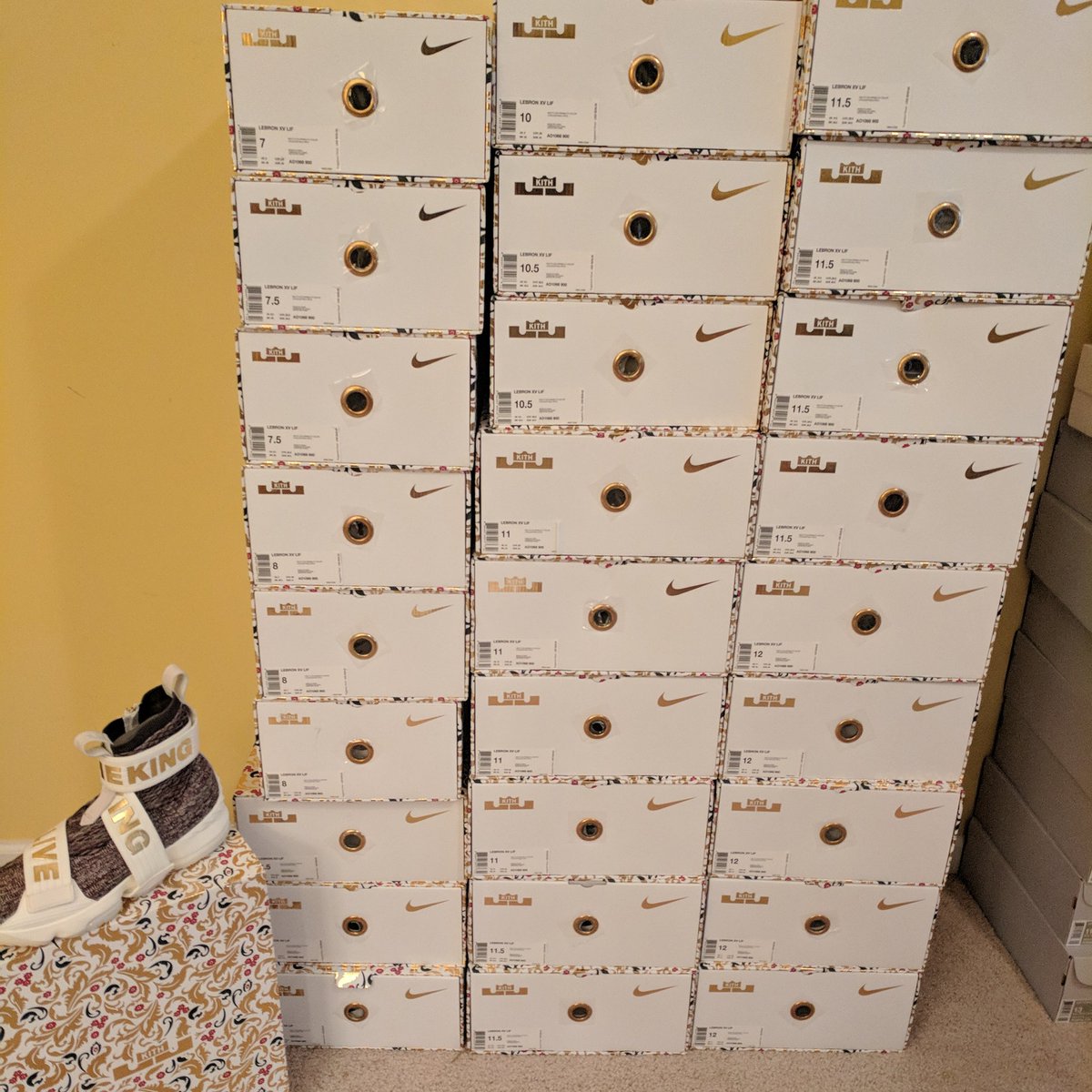 gregcron's tweet image. 