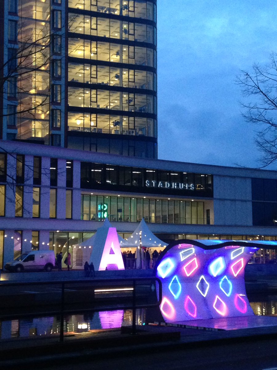 Drukbezochte nieuwjaarsbijeenkomst van de gemeente met vele verwachte en onverwachte ontmoetingen #almelo #gezelligheid #bijzonderemensen