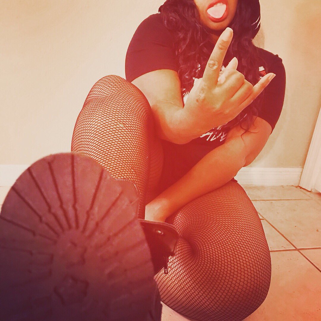 Germaniiososexi's tweet photo. DONT ACT LIKE YOU FORGOT π π Dem π« #2018Bodybag #Germlife #keepit1800 #RTG https://t.co/HwBea1WUwd
