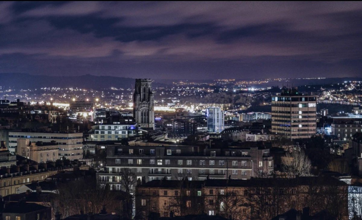 wills_memorial tweet picture