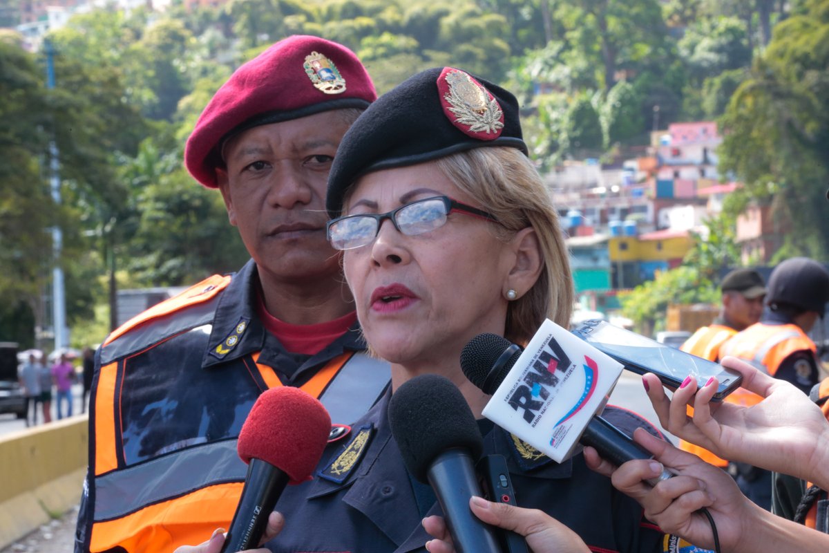 #Hoy desde el sobreancho de Tazón, ofrecemos un balance del asueto #NavidadesFelices2017 reportando que no se han registrado incendios producto de la pirotecnia