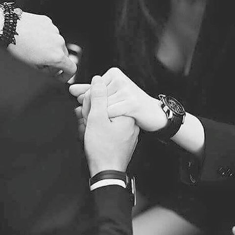 اني ارى فيك شيئاً لا تمل منه عيناي 

،،،