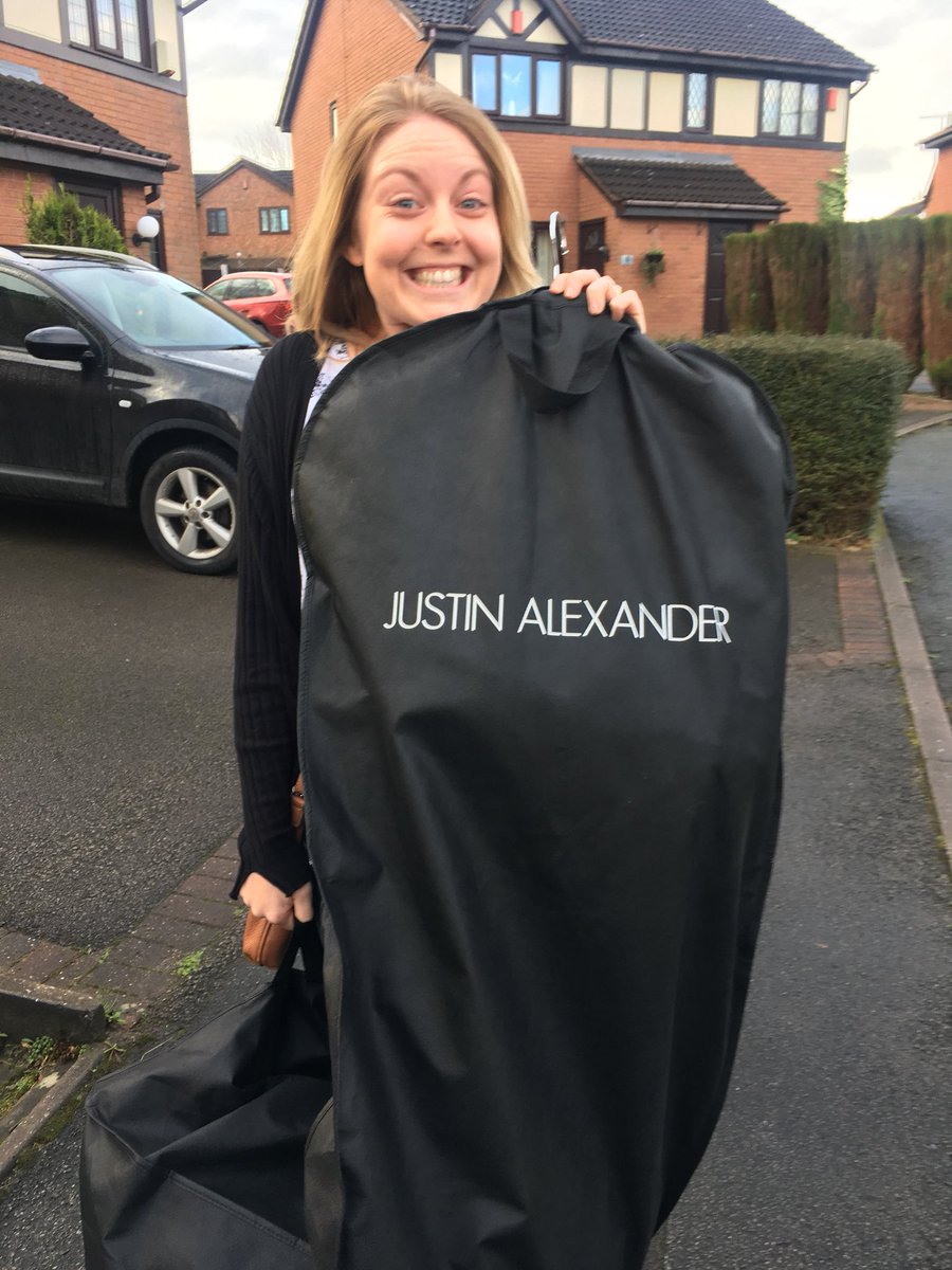 ouralteredlife's tweet photo. My sister will look stunning in her @ja_bridal dress!! Not long to go now! #MarchBride #Wedding #MyLittleSistersBigDay @Em_Rose04 https://t.co/lWpciy9Fsm