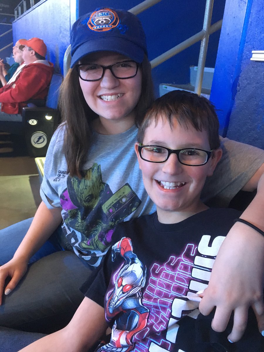 Erpratt's tweet photo. #marveluniverselive https://t.co/Sw2bjc6rWJ