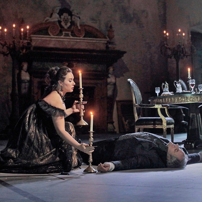 "The deluxe opera experience..."—<a href="/WQXR/">WQXR Classical</a> 
Puccini's Tosca is on stage tonight, Jan 6 starring <a href="/sonyayoncheva/">SONYA YONCHEVA</a>. bit.ly/2pP4m37