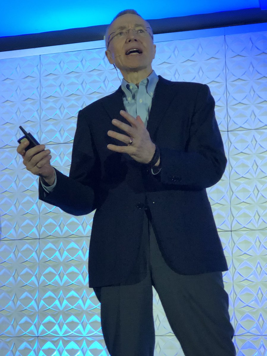angelMD_Inc's tweet photo. .@BasilPeters helps startups and investors have more exits #Alpha18 #JPM2018 https://t.co/vnpCNlJh7I