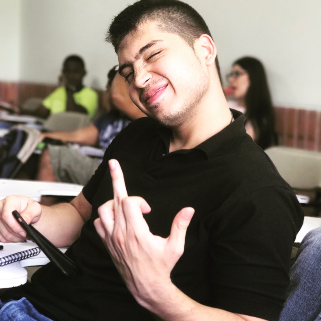 brayolis's tweet image. #NuevaFotoDePerfil