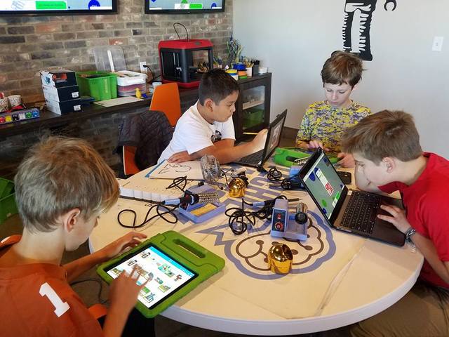 techiefactory's tweet photo. "School's Out Winter Day Camps"
Geek out with us on January 8, 15, and 16 https://t.co/HzFMEMzLfL https://t.co/9YZm39GCCP