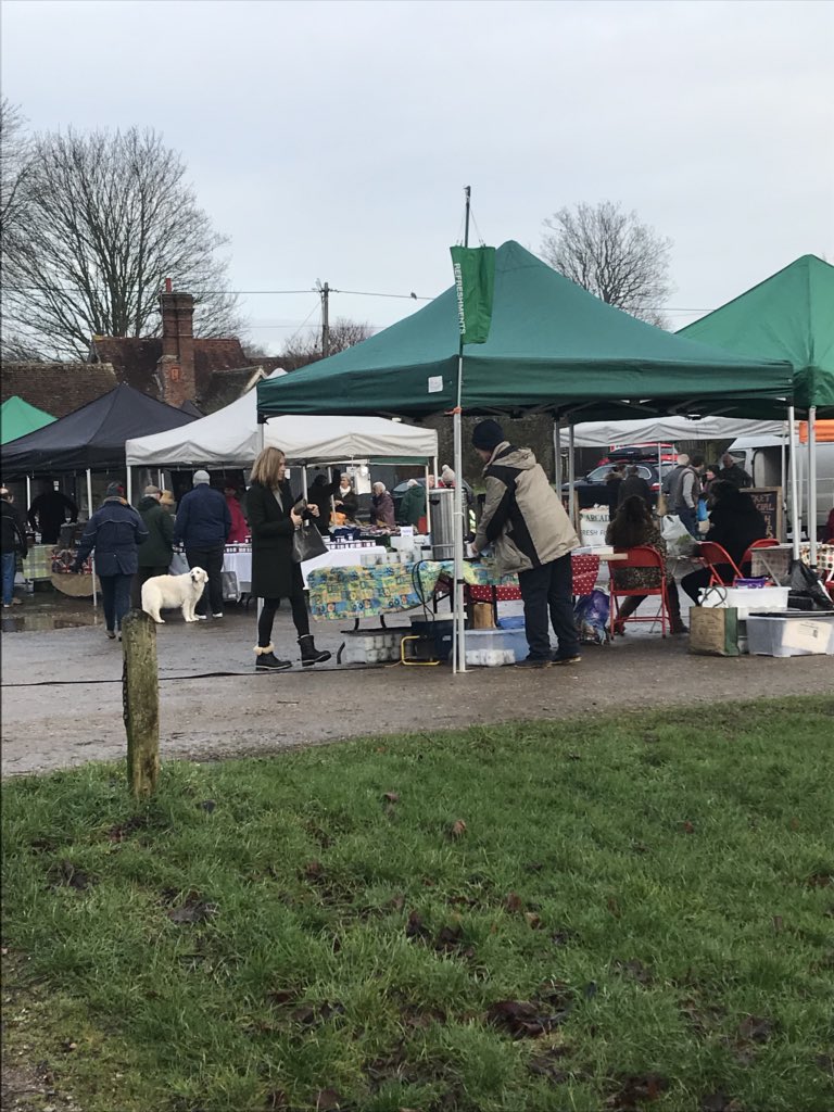 PenshurstFmMrkt's tweet photo. Great day at the market today, many thanks to  all our fabulous and loyal customers and hardy stallholders... great start to 2018 ... local food local knowledge and great community. Our next market is on Saturday, February 3 ... looking forward to seeing you then :) https://t.co/lD4vFsEK3d