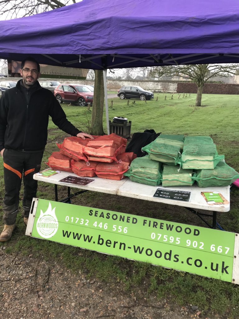 Great day at the market today, many thanks to  all our fabulous and loyal customers and hardy stallholders... great start to 2018 ... local food local knowledge and great community. Our next market is on Saturday, February 3 ... looking forward to seeing you then :)