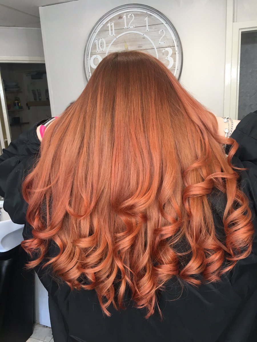 chazlet08's tweet photo. @WellaPro  red and yellow colourfresh create https://t.co/YWWwSw5pUT