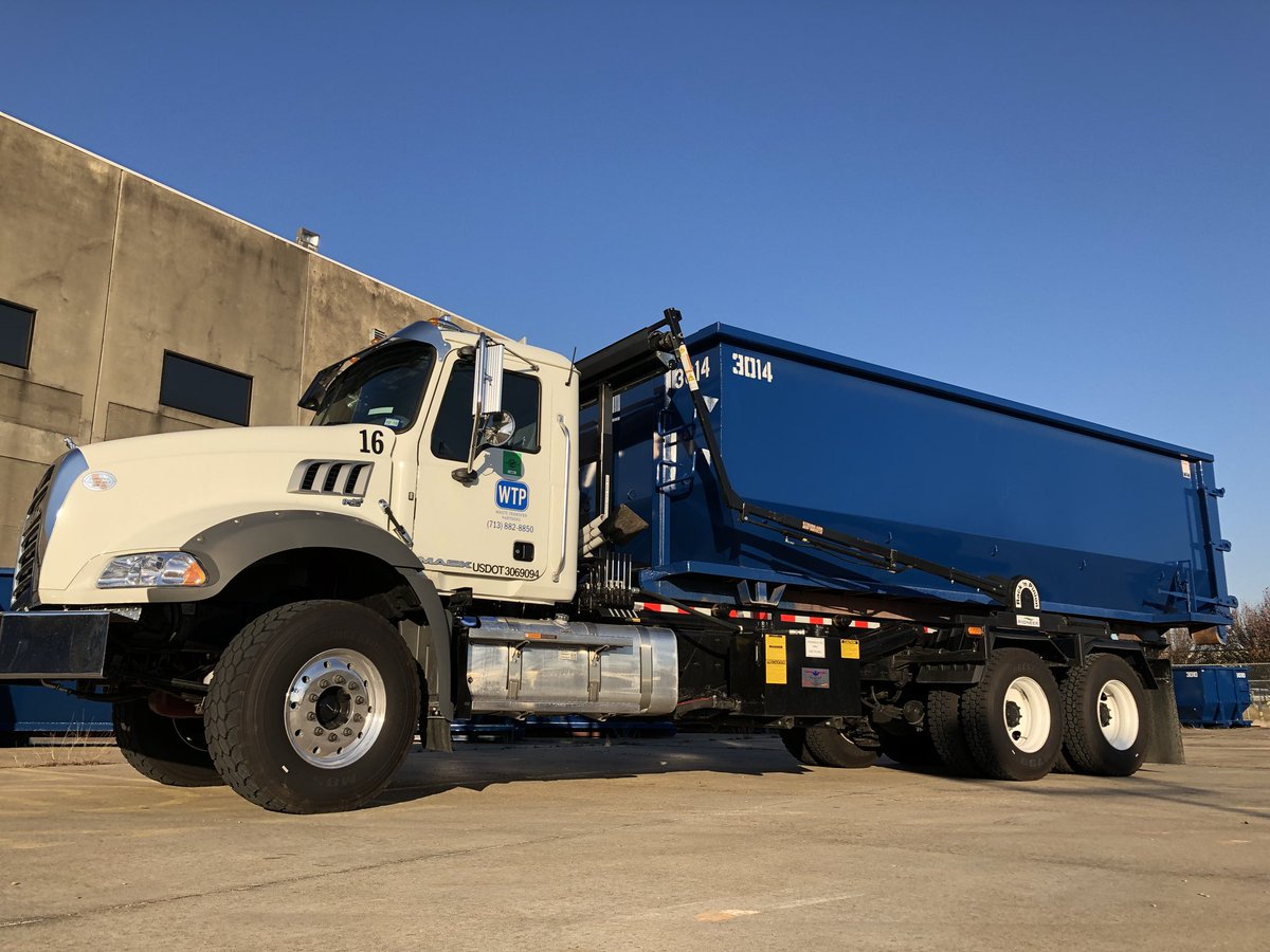 I mean...how fine is that?!
.
.
.
#rolloff #rollofftruck #rollofflife #trash  #garbage #garbageman #garbagetruck #waste #wastemanagement #refuse #construction #development #building #houston #texas #america #work #business #startup #entrepreneur