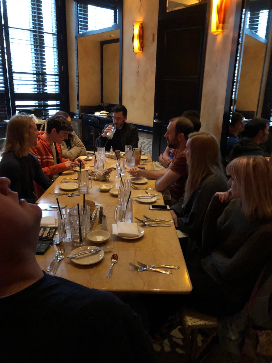 flipperone2012's tweet image. Hanging out with some pretty cool people 😎🔥💜