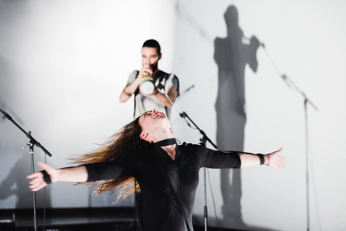 drangwerk's tweet photo. Nächste Woche muss die Grenze wieder sterben:

https://t.co/bPQSaoQdwm

#grenzekommadie #theater #kultur #kartäuserkirche #köln https://t.co/HH87p3bzcu