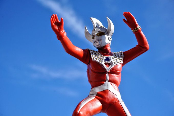 ガシャポン特撮部さん と Suekichiii のやりとり 1 Whotwi グラフィカルtwitter分析