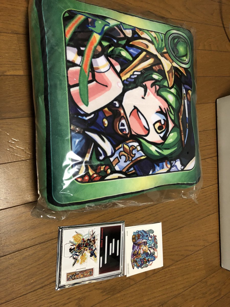 黒狐 狩猟生活満喫中 モンスト福袋 交換 譲 ガブリエルクッション アクリルスタンド アルカディア お正月クリアステッカー 進化パンドラ 求 ルシファークッション アクリルスタンド 黄泉 蓬莱 お正月クリアステッカー マナ マナアニマ