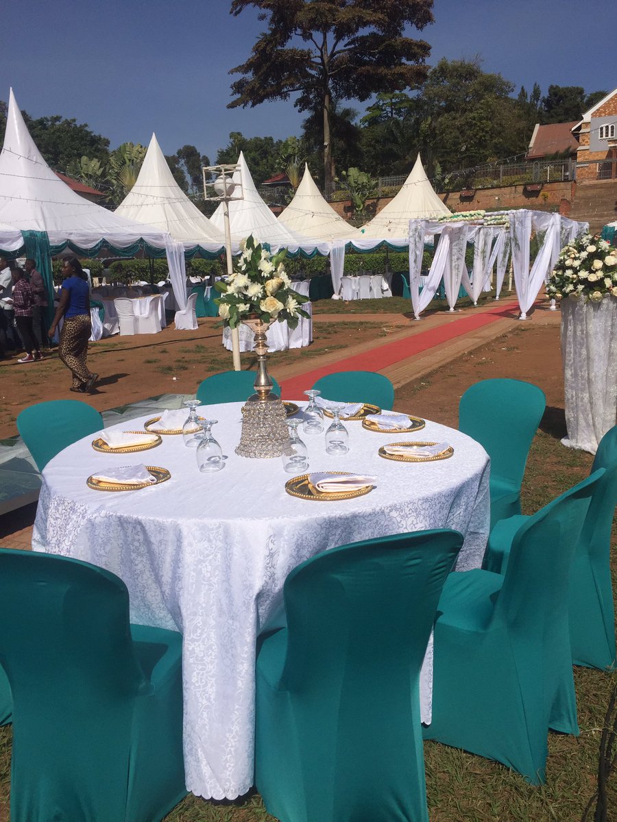 nate_events's tweet photo. Ivan weds moureen,#Nateevents made it colorful. https://t.co/Q5QlMz2faU