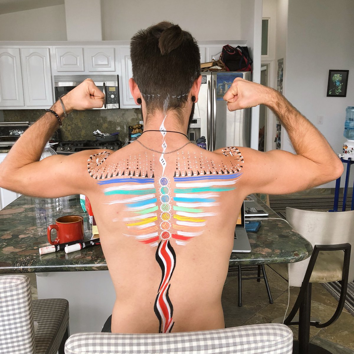 Aligning my chakras today 🎨😂🤘🏼<a href="/tribalmarkers/">Tribal Markers</a>