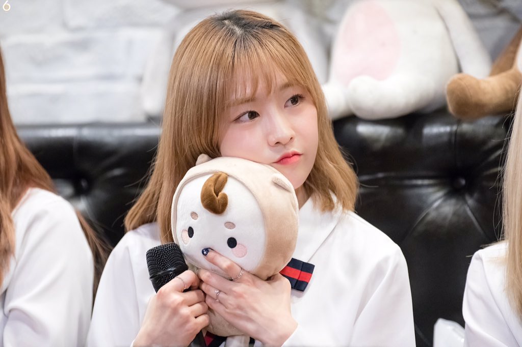 laboumsquadbr's tweet photo. [❤] Mês que vem é aniversário da nossa #YuJeong e gostaríamos de fazer algo, vocês tem alguma sugestão de projeto ou especial para ser feito no dia? https://t.co/xwX3p36Io5