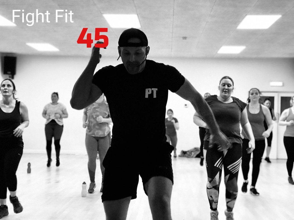 FightFitCF's tweet image. Read why Group fitness is better than the gym fightfitcombatfitness.co.uk/group-fitness-… #fitness #Weightloss #Tone #GetFit #GroupFitness