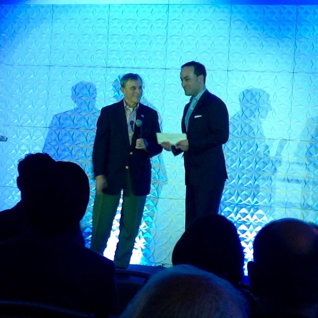 MacalusoJoseph's tweet photo. Charlie Emley Director of the Catalyst Fund from @angelMD_Inc during #Alpha18 presenting investment in @Sensulin to CEO @mikemoradi 
@VentureBeat @ftchina @WSJTech @GEHealthcare @AmDiabetesAssn @AmerMedicalAssn @ahahospitals @tjarthur @MariaBartiromo @Forbes @NYTHealth https://t.co/L9xZ3oI0G1