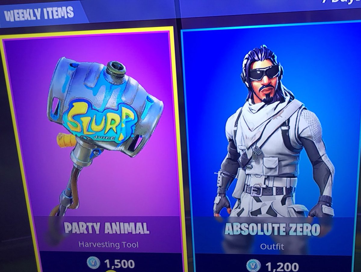 FortINTEL's tweet photo. Like if I should Giveaway The New Weekly items! https://t.co/SQCd4BiFVC
