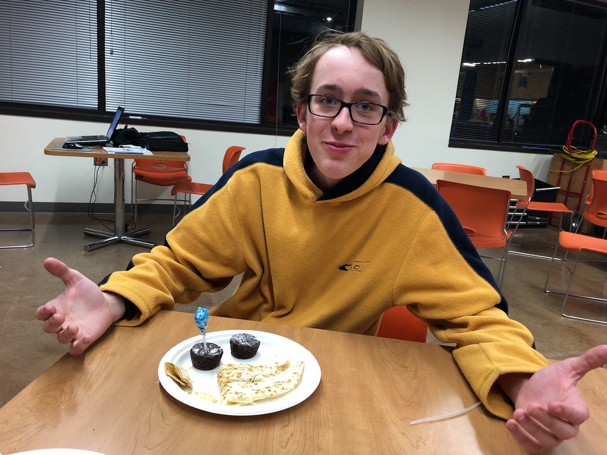 We love our first dinner of the new build season! Can’t wait to dig in so we can power up! <a href="/FIRSTweets/">FIRST</a> <a href="/FIRSTinTexas/">FIRST in Texas</a> #omgrobots #PowerUP