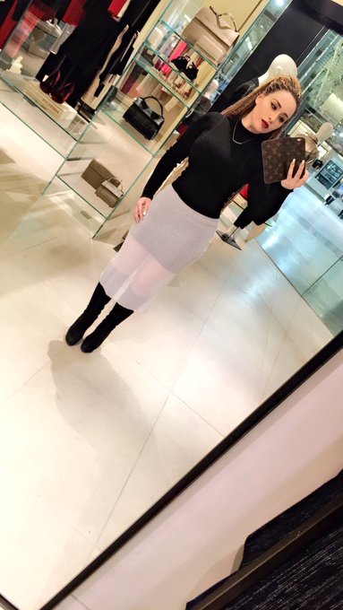 I hope everyone had a great new year!! I wish nothing but the best my loves 💋💋 see you Monday!! https://t<a href="/tag/blondie"class="tags"><span>#blondie</span></a><a href="/tag/f4f"class="tags"><span>#f4f</span></a>