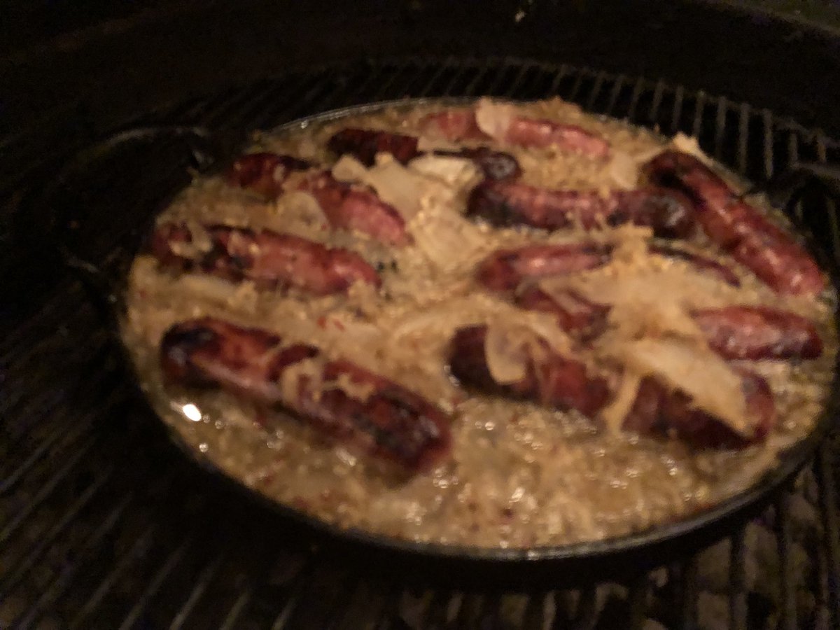 grillmarked's tweet photo. Check out https://t.co/TpaS84lTgm for hundreds of creative open fire grilling ideas!! #grilling #grilled #recipes #RecipeOfTheDay #Food #foodblogger #foodblog #foodforthought #bbq #bbqlife #BBQ #Cooking #CookingWithCops #CookBook https://t.co/VZe3brXJ8S