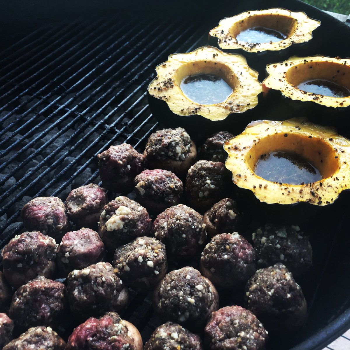 grillmarked's tweet photo. Check out https://t.co/TpaS84lTgm for hundreds of creative open fire grilling ideas!! #grilling #grilled #recipes #RecipeOfTheDay #Food #foodblogger #foodblog #foodforthought #bbq #bbqlife #BBQ #Cooking #CookingWithCops #CookBook https://t.co/VZe3brXJ8S