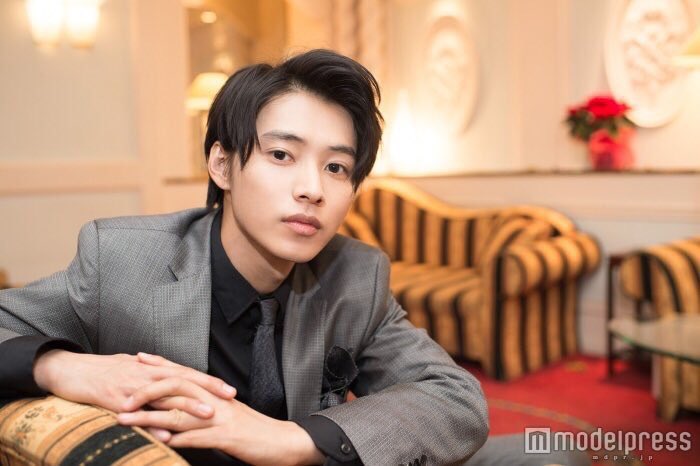 kentooon97's tweet photo. え、指、柔軟性どした山﨑さんw https://t.co/FLbzWdZIms