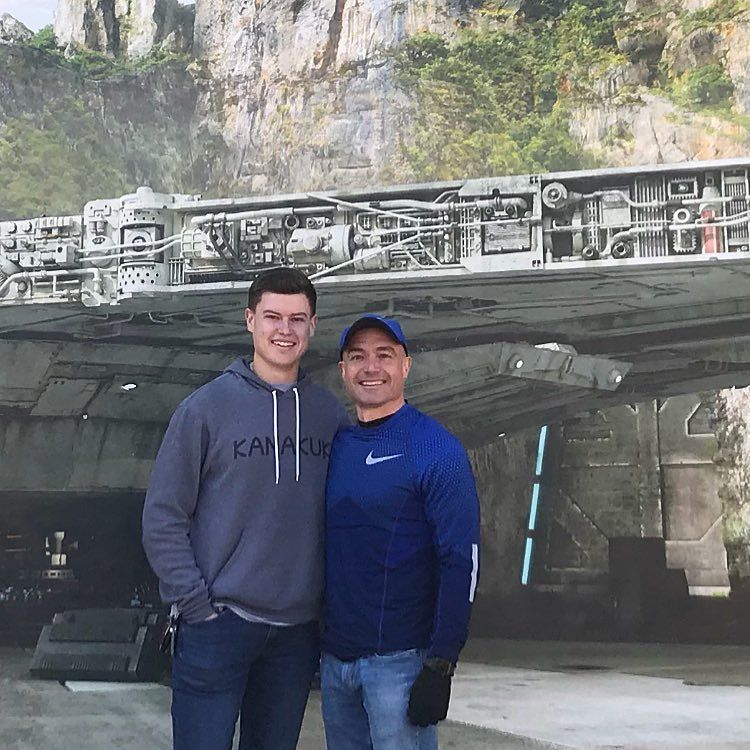 cliffatfield's tweet photo. Galaxy’s Edge opens in 2019.... like we really needed an excuse to come back to Disney next year. #StarWars #disneyworld #hollywoodstudios https://t.co/JXDqx8Ifj6