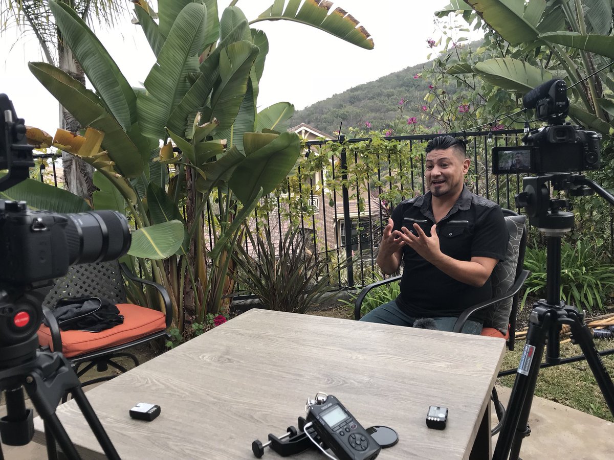 MateoGil's tweet photo. Today was a busy but incredible day! We started with our Breakthrough Coaching (partnership with The Dr Phil show,) then finished with some promotional videos! I love working with our amazing team!!! #mytime4breakthrough #brkthru2mybest #drphil #lisanichols #mattgil https://t.co/TF07mJZOw7