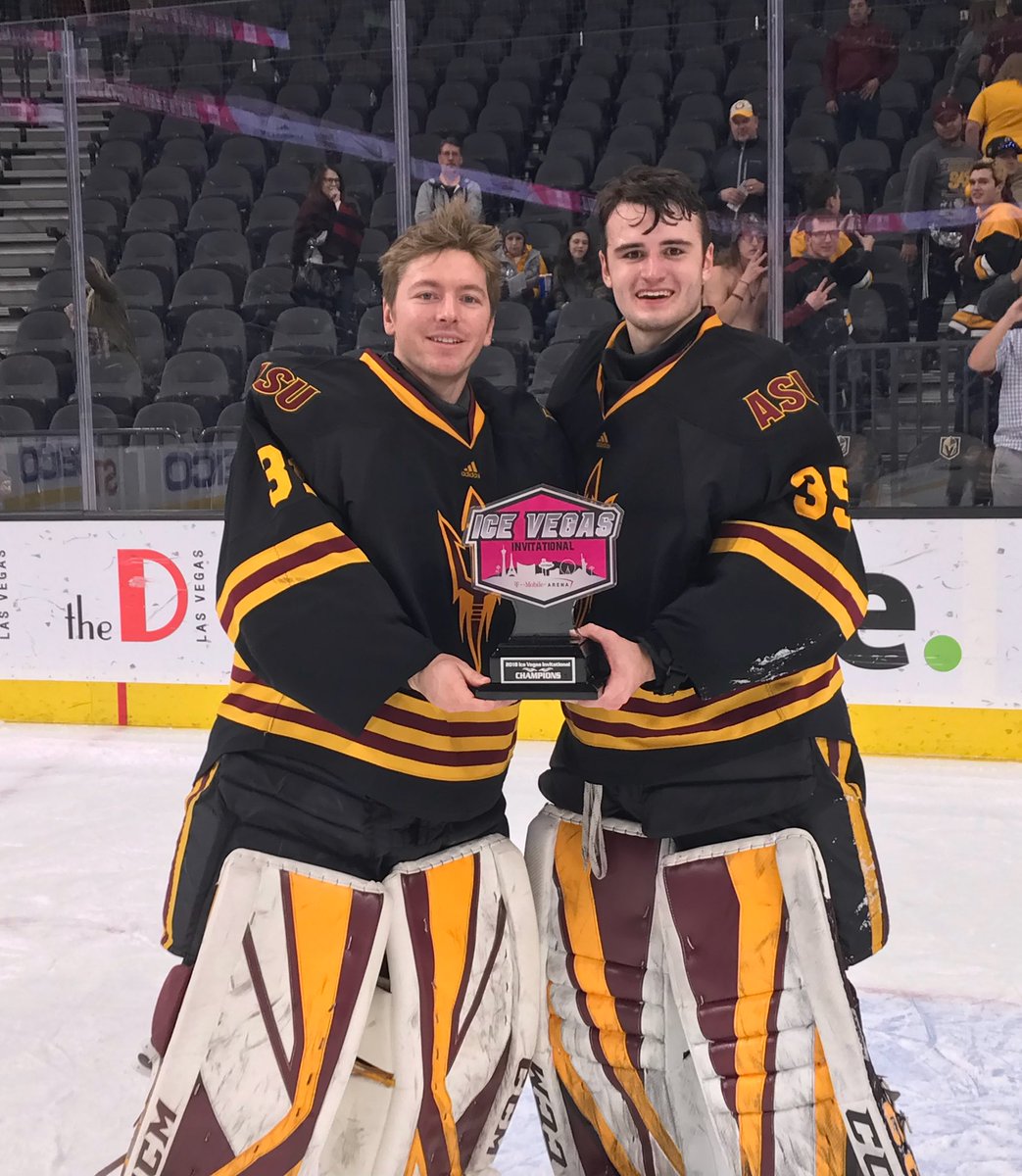 icetimesw's tweet photo. Goalies FOREVER! @JDac35 and PASH! https://t.co/ScgzBDFoP1