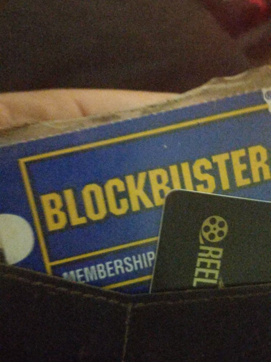 @loneblockbuster @LastBIockbuster @LastBlockbuster I keep it in my wallet as a reminder of founder times... #NewReleaseFridays #BlockBuster #MemberShipCard #ReelRewards #GoodTimes #nostalgia