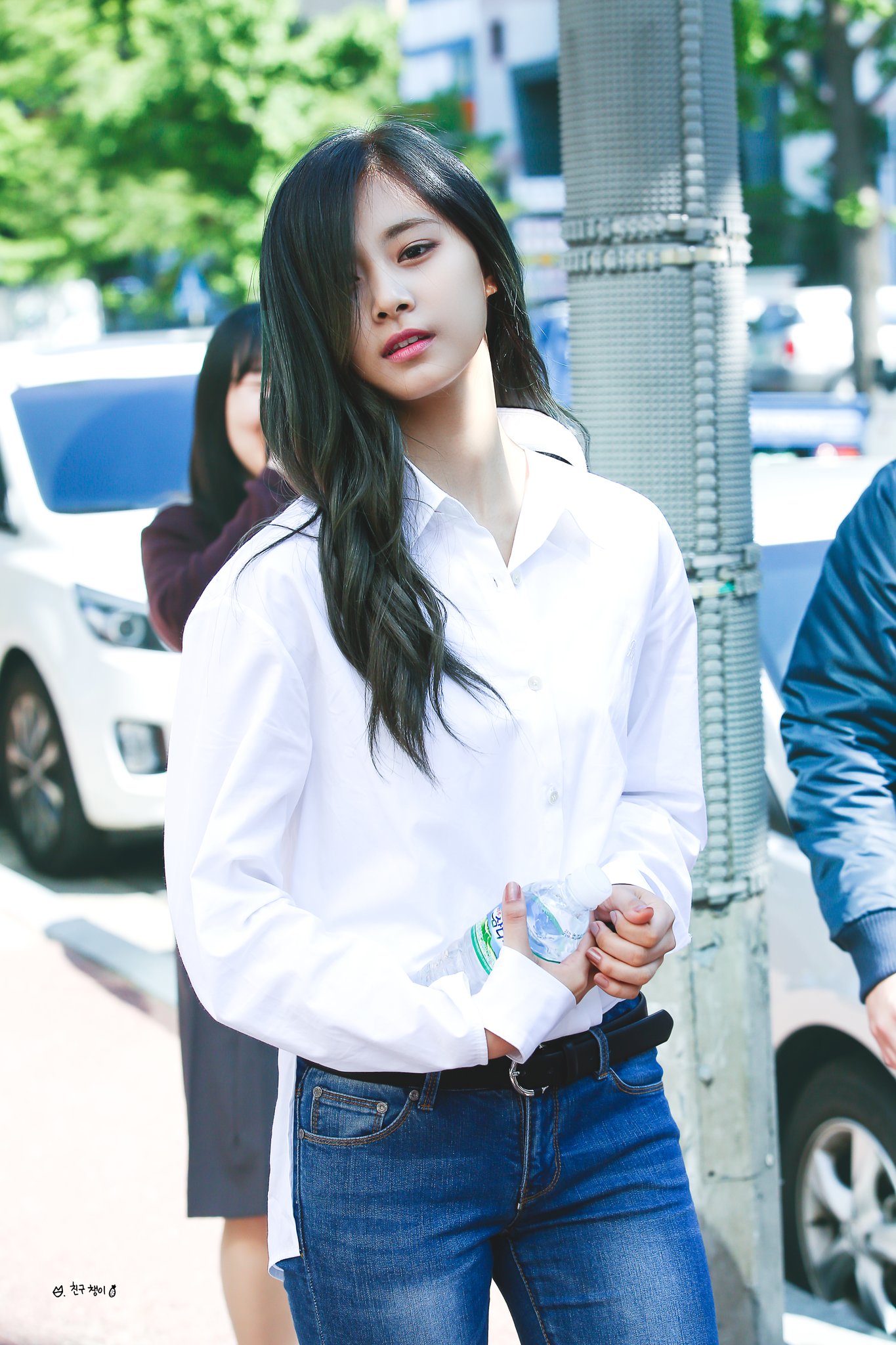 Mao（まお）🐶 в X: „白シャツのツウィさん好き好き😍 #TZUYU