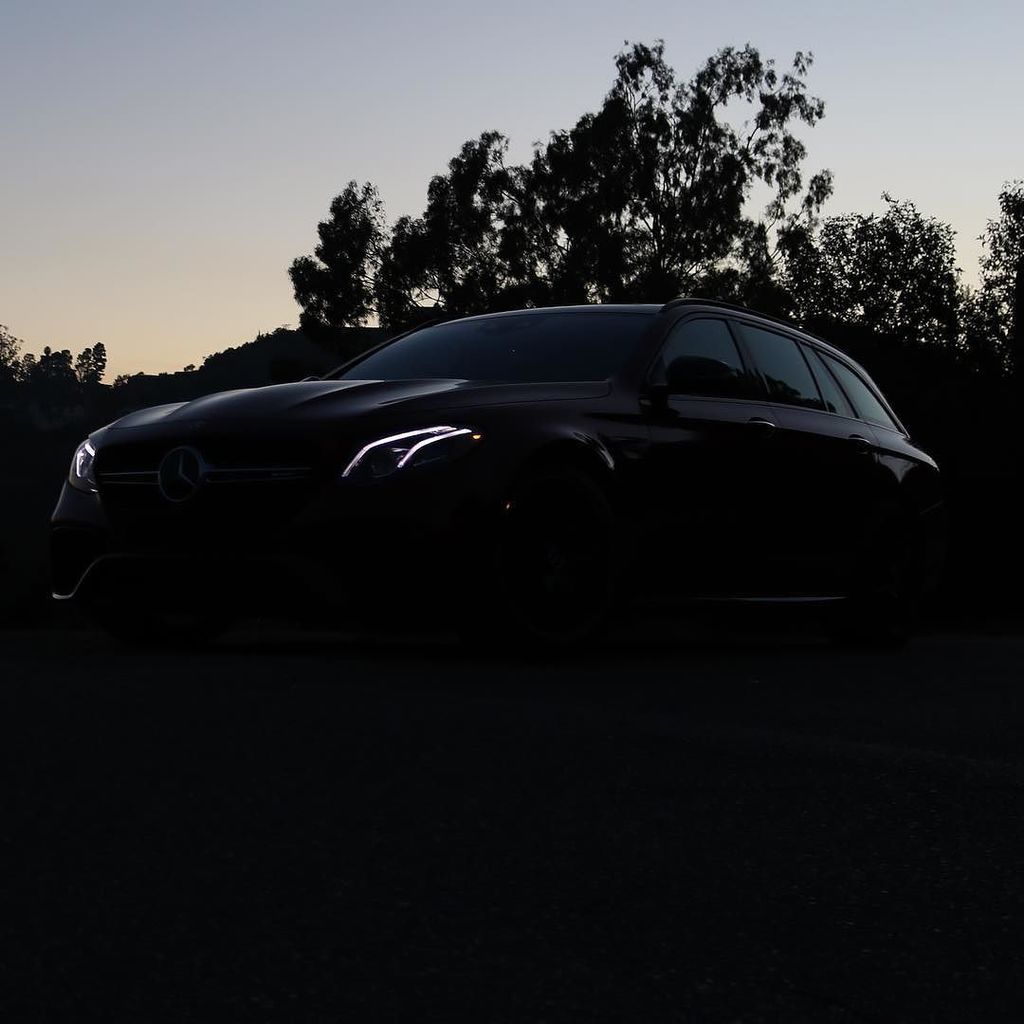 silerroad's tweet photo. Scare-E: finally a shot of the #E63SWagon that captures its true character. #noedit #nofilter #ilovemyjob #carporn #carphotography #mercedesamg #e63amg #e63wagon #wagonsrule https://t.co/3dOVluOFbK https://t.co/rTBGmTpM4I