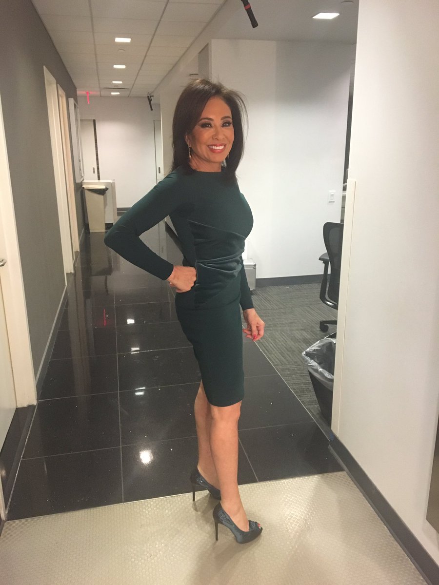 Jeanine Pirro (JudgeJeanine) Twitter