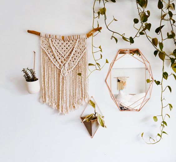 Want to fill your space with good vibes? Here's an easy place to start by <a href="/galadarling/">Gala Darling</a>  ow.ly/grHY30hBIMB