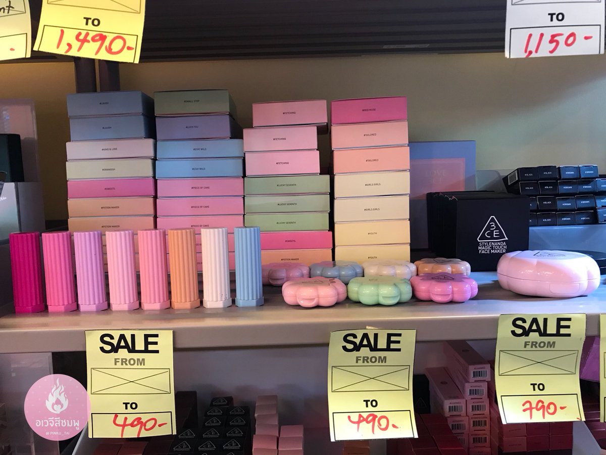 pinku_tai's tweet photo. ร้าน ONCE ชั้นล่างมีคสอเกาหลี นำเข้าขายด้วย แบบแพคเกจคิ้วท์ๆ #ไว้รีวิวห้ามขายของโว้ยย #HowtoPerfect https://t.co/CL0NIzyrO5