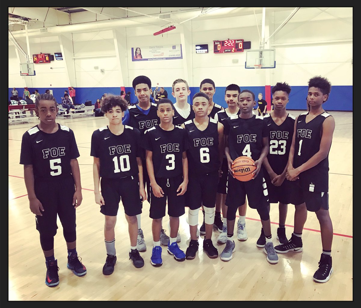 TEAMFOEDFW's tweet photo. Elite8 for both of our FOE 7th &amp; 8th grade teams at the @hypesports #WinterJam • #FOE @playhoops @Coast2CoastPrep @CSmithBball @PaulMDaRealTalk @Rick_Report @DJH5Report @SpencerPulliam #RepDFW 😈😈‼️‼️ https://t.co/gazzeBymog
