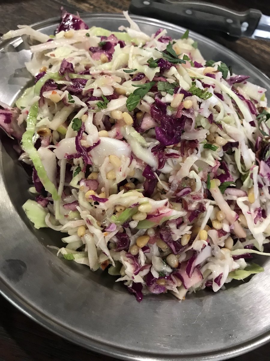 Haruka_NKGW10's tweet photo. お正月太りをなんとかしないと。ということでサラダ🥗❤️
Jadi gara” libur kerja agak gendutan aku makan salad aja heeheh😂😂😂😂 https://t.co/uNgqJU91hI