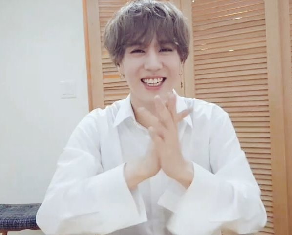 fanatic_got7_'s tweet photo. Kim Yugyeom is so beautiful, it actually hurts https://t.co/VnqnpUxeyM