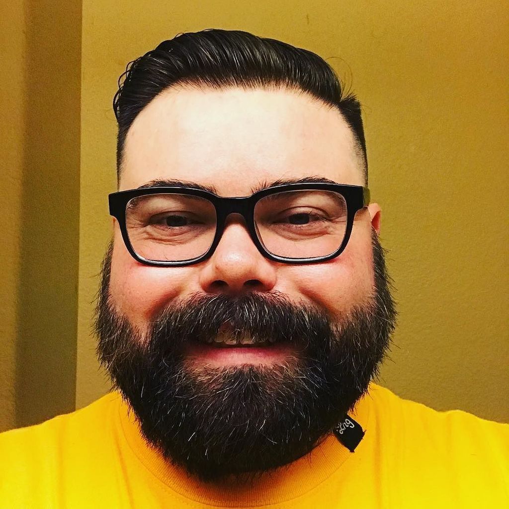 MelodicEx's tweet photo. I cut my hair and beard. .
.
.
.
#newyearnewme #haircut #beard #beardtrim #dadbeard https://t.co/GWJhU91uCh https://t.co/ALGk1xPMar