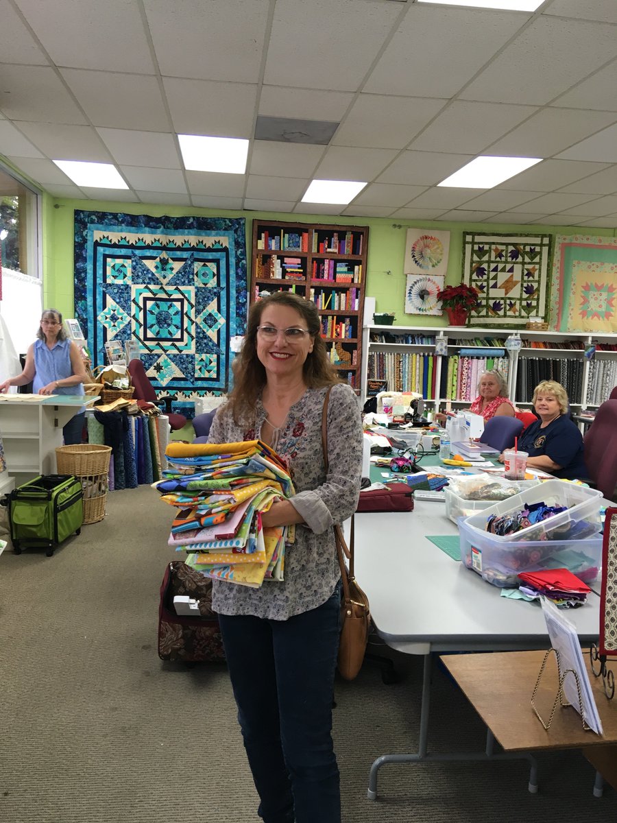 Zinnia Lewis knocked herself out making TEN tops or the Thomas Fire victims!
Amazing day at Quilty Pleasures today