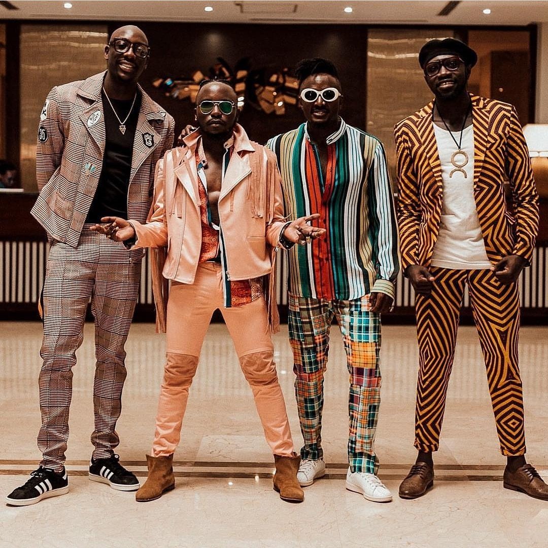 stylefeature_ke's tweet photo. #StyleFeature Kenyan band @sautisol as styled by @brianbabu have always had a certain look and feel to their wardrobe.
These looks are by the talented @Is_Munga
of MonoxromePh; @Tintseh_
#fashion #style #soyoulikefashion #menswear #ankara #celebritystyle #madetomeasure #kenyan https://t.co/zYn1dxharg