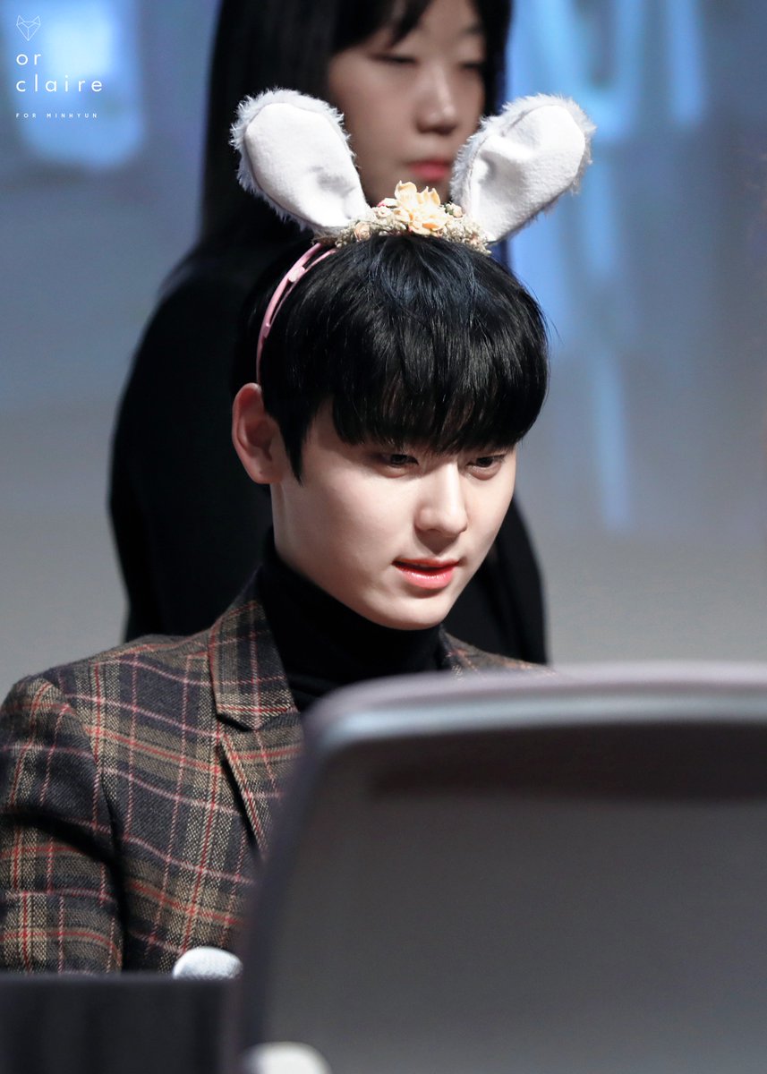 0rclaire's tweet photo. 1118 

🦊🐰

#황민현 #워너원 #MINHYUN #WANNAONE https://t.co/P3V745SCd4